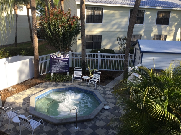 Imagen de la piscina del Hotel High Point World Resort. Foto 19