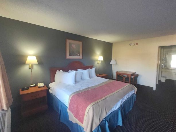 Imagen de la habitación del Hotel High Springs Inn. Foto 6