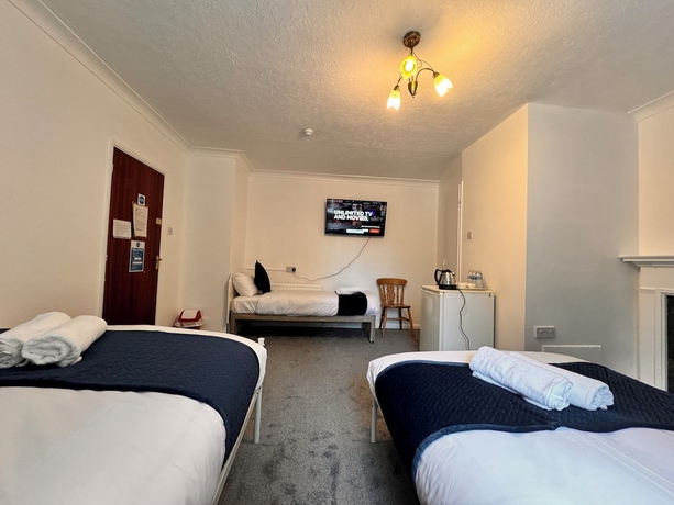 Imagen de la habitación del Hotel High Trees Gatwick Guest House. Foto 8