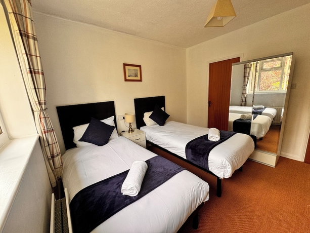 Imagen de la habitación del Hotel High Trees Gatwick Guest House. Foto 12