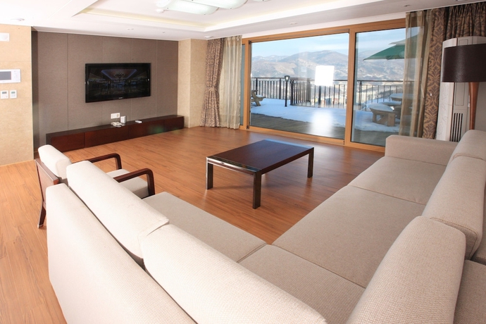 Imagen de la habitación del Hotel High1 Condominium. Foto 7