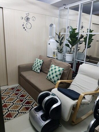 Imagen de la habitación del Hotel High-Tech Studio at Grass Residences. Foto 27