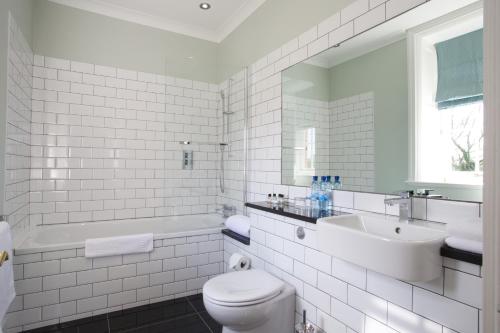 Imagen de la habitación del Hotel Highbullen, Golf and Country Club. Foto 8