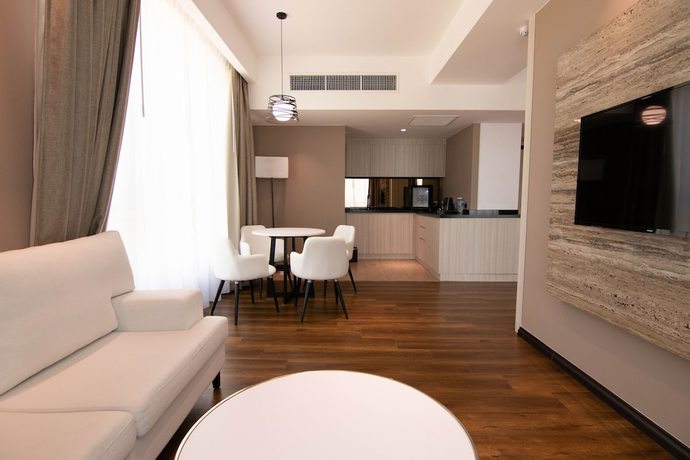 Imagen de la habitación del Hotel Higher. Foto 8
