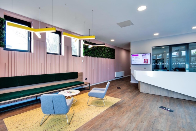 Imagen de los interiores del Hotel Highfield House, Dublín. Foto 12