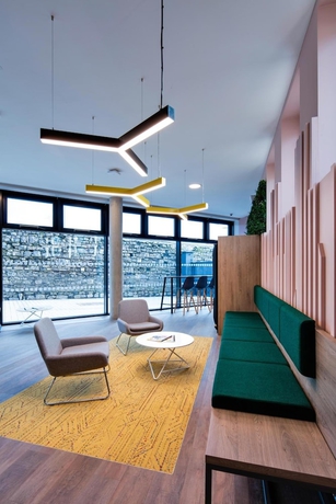 Imagen de la piscina del Hotel Highfield House, Dublín. Foto 19