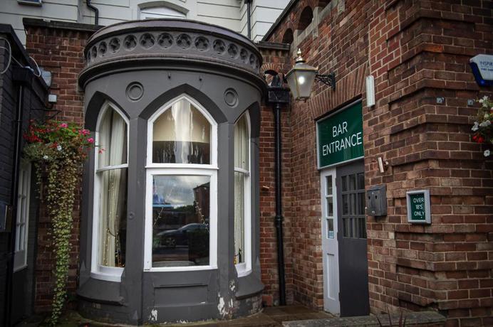 Imagen general del Hotel Highfield, MIDDLESBROUGH. Foto 6