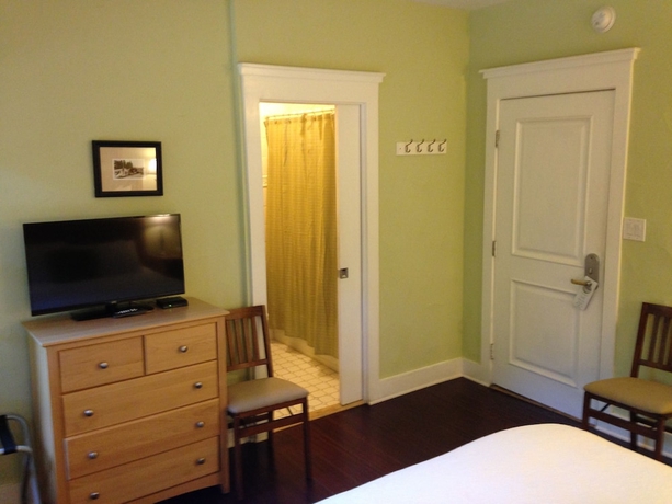 Imagen de la habitación del Hotel Highland Dell Lodge. Foto 5
