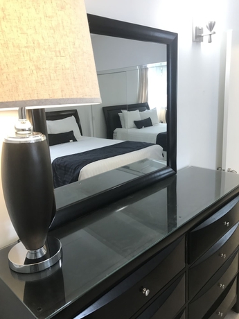 Imagen de la habitación del Hotel Highland Gardens Hotel. Foto 10