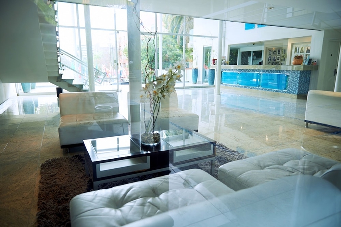 Imagen de los interiores del Hotel Highland Gardens Hotel. Foto 18