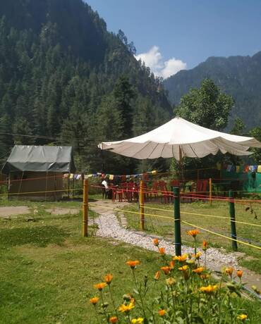 Imagen general del Hotel Highland Gojh Kasol. Foto 2