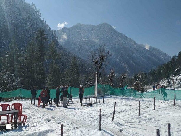 Imagen general del Hotel Highland Gojh Kasol. Foto 1