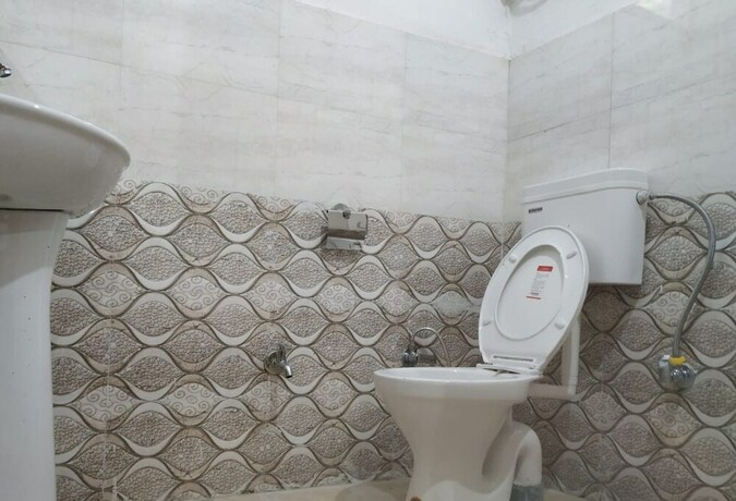 Imagen de la habitación del Hotel Highland Gojh Kasol. Foto 26