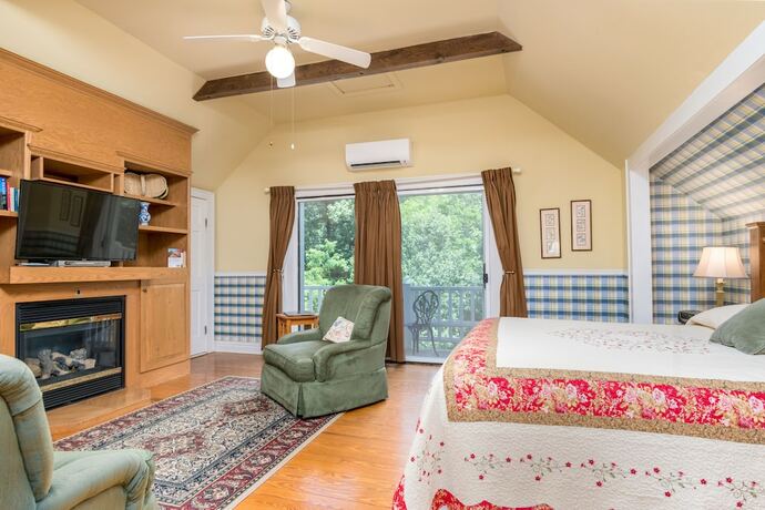 Imagen de la habitación del Hotel Highland Lake Inn And Resort. Foto 18