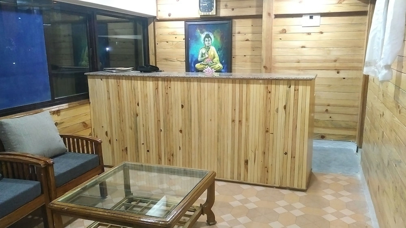 Imagen de los interiores del Hotel Highland Village Resort. Foto 18
