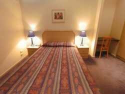 Imagen de la habitación del Hotel Highlander, Melbourne. Foto 2
