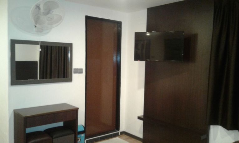 Imagen de la habitación del Hotel Highlanders. Foto 10