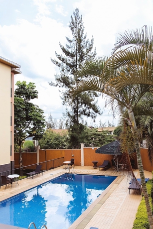 Imagen de la piscina del Hotel Highlands Apart. Foto 18