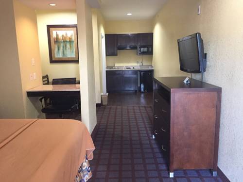 Imagen de la habitación del Hotel Highlands Suites. Foto 8