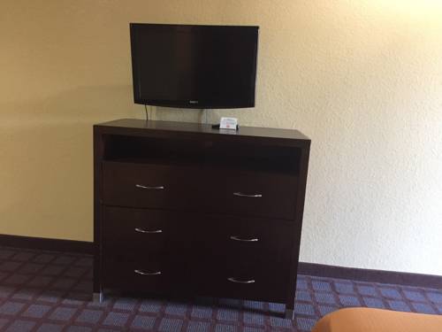 Imagen de la habitación del Hotel Highlands Suites. Foto 13