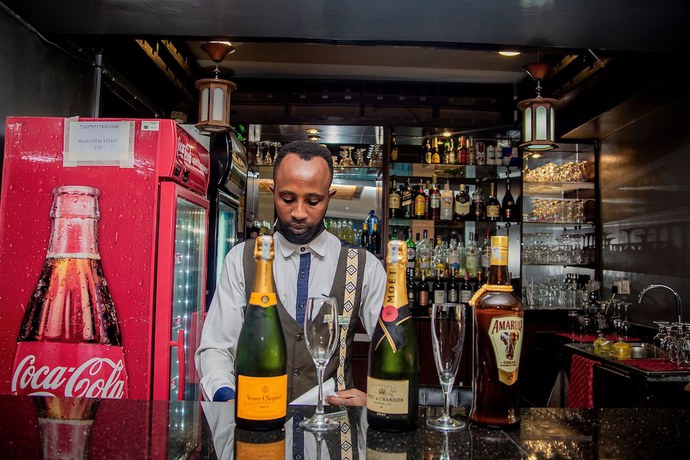 Imagen del bar/restaurante del Hotel Highlands Suites, Kigali. Foto 4