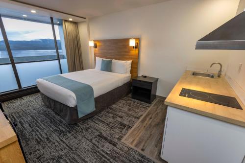 Imagen de la habitación del Hotel Highliner. Foto 18