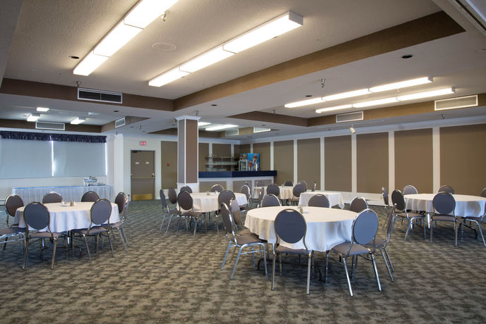 Imagen de los interiores del Hotel Highliner Plaza and Conference Centre. Foto 16