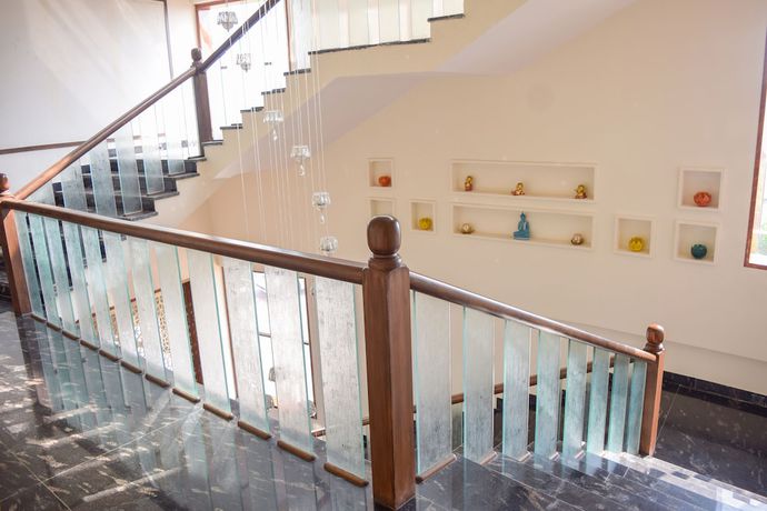 Imagen de los interiores del Hotel Highway Hari. Foto 18