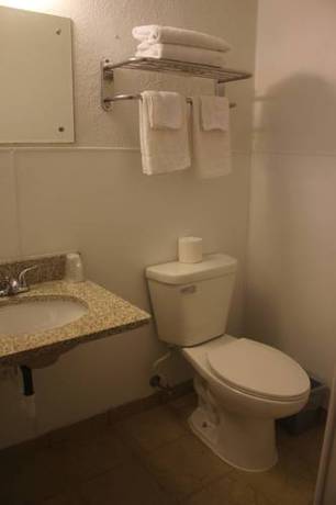Imagen de la habitación del Hotel Highway Inn, Paris. Foto 9