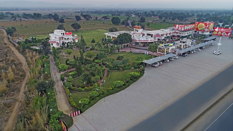 Imagen general del Hotel Highway King Shahpura. Foto 1