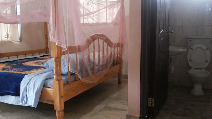 Imagen de la habitación del Hotel Highway Motel. Foto 16