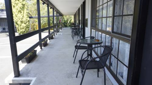 Imagen de la habitación del Hotel Highway Motor Inn. Foto 6