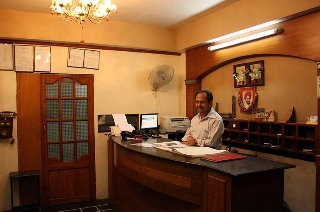 Imagen de la habitación del Hotel Highway Residency. Foto 9