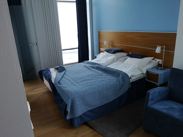 Imagen de la habitación del Hotel Hiisi Helsinki J&auml;tk&auml;saari. Foto 17