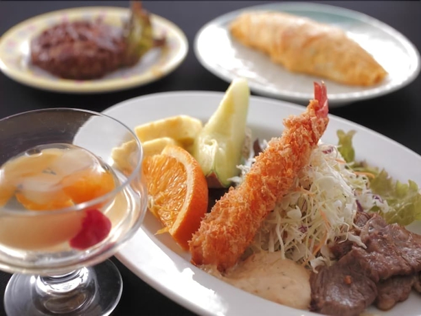 Imagen del bar/restaurante del Hotel Hiizurukurenainoyado Katsuurakankohotel. Foto 10