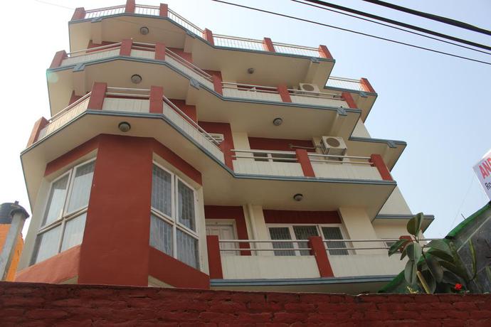 Imagen de los exteriores del Hotel Hikers Haven. Foto 10