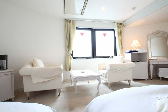 Imagen de la habitación del Hotel Hikone Biwako. Foto 15