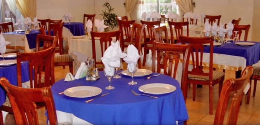 Imagen del bar/restaurante del Hotel Hilary. Foto 4