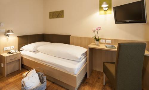 Imagen de la habitación del Hotel Hilburger. Foto 7