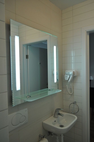 Imagen de la habitación del Hotel Hilda. Foto 2