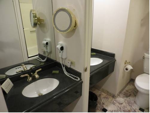 Imagen general del Hotel Hilgard House. Foto 4