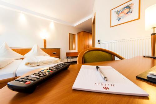 Imagen de la habitación del Hotel Hilker. Foto 7
