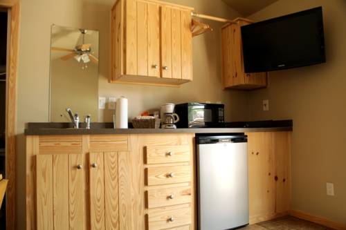 Imagen de la habitación del Hotel Hill Country Cottage & Rv Resort. Foto 4