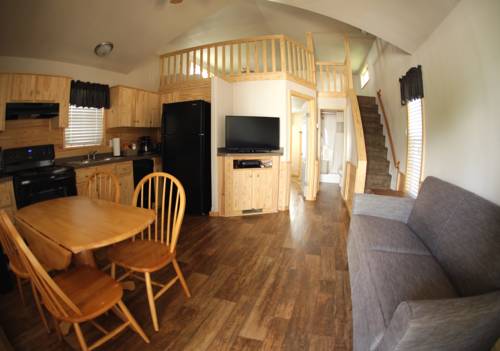 Imagen de la habitación del Hotel Hill Country Cottage & Rv Resort. Foto 6