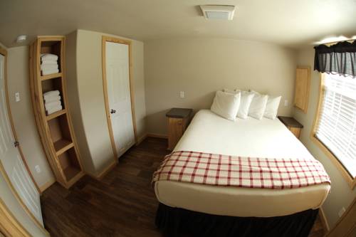 Imagen de la habitación del Hotel Hill Country Cottage & Rv Resort. Foto 7