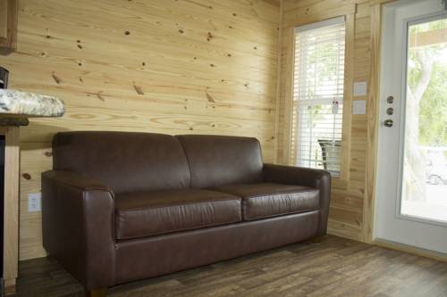 Imagen de la habitación del Hotel Hill Country Cottage & Rv Resort. Foto 10