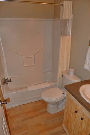 Imagen de la habitación del Hotel Hill Country Cottage & Rv Resort. Foto 16