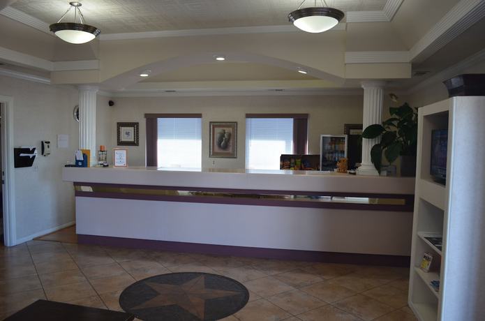 Imagen de los interiores del Hotel Hill Country Inn Marble Falls. Foto 17