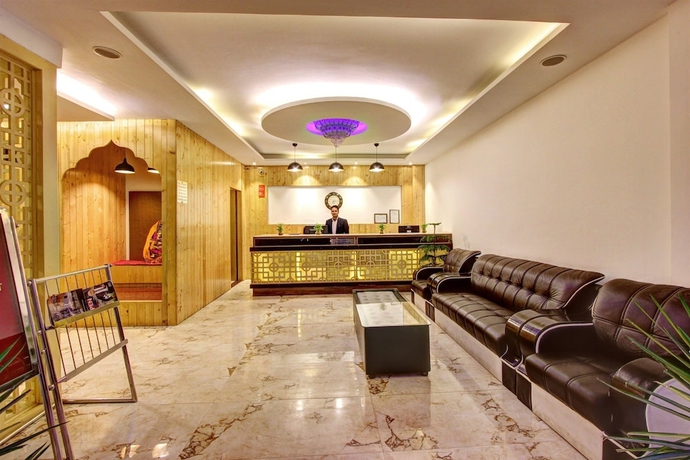 Imagen de los interiores del Hotel Hill County Resort and Spa, Manali. Foto 19