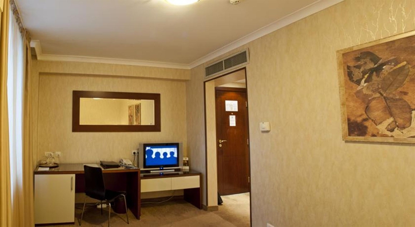 Imagen de la habitación del Hotel Hill. Foto 10